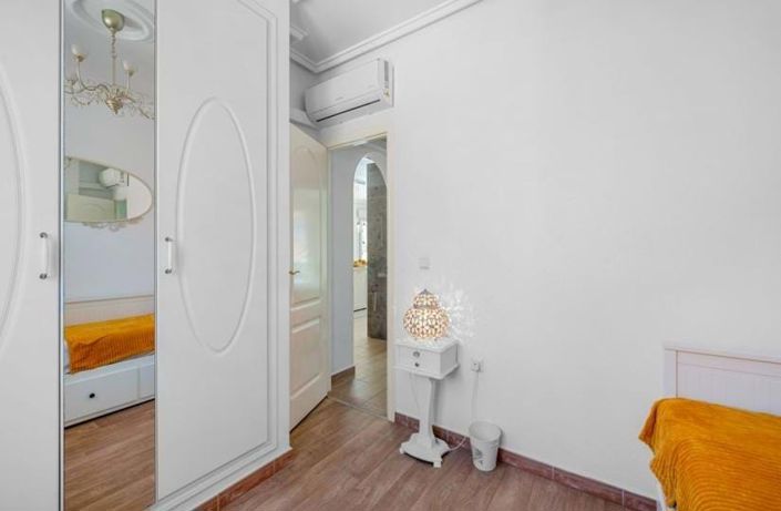 Image No.14-3 Bed Villa for sale