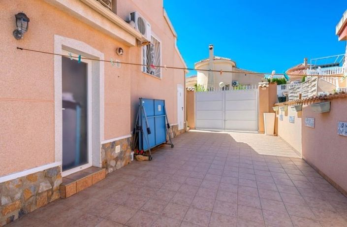 Image No.31-3 Bed Villa for sale