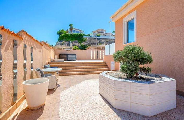 Image No.34-3 Bed Villa for sale