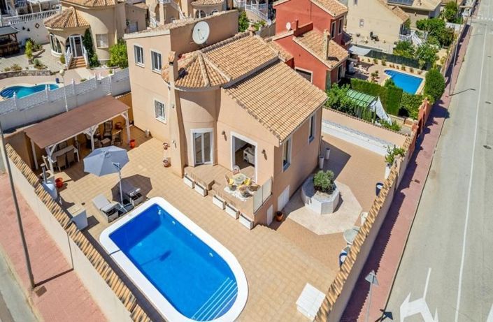 Image No.37-3 Bed Villa for sale