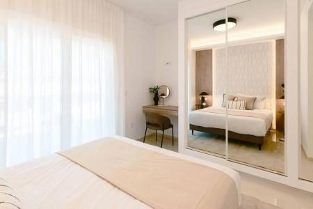 Image No.19-3 Bed Semi-Detached for sale