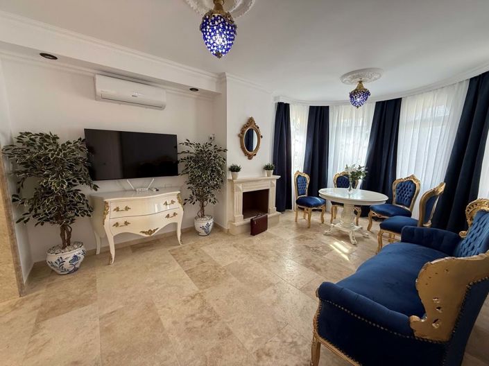 Image No.4-3 Bed Property for sale