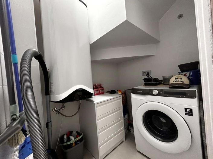 Image No.19-3 Bed Villa for sale