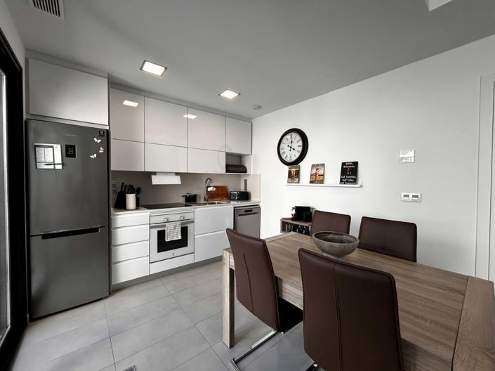 Image No.4-3 Bed Villa for sale