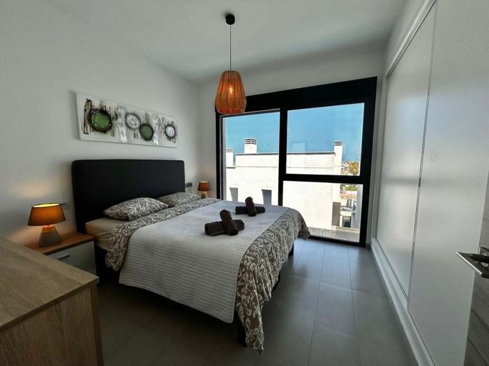 Image No.7-3 Bed Villa for sale