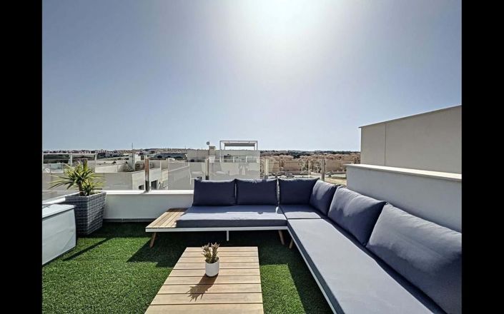 Image No.3-3 Bed Villa for sale