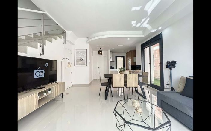 Image No.5-3 Bed Villa for sale