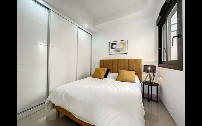 Image No.6-3 Bed Villa for sale