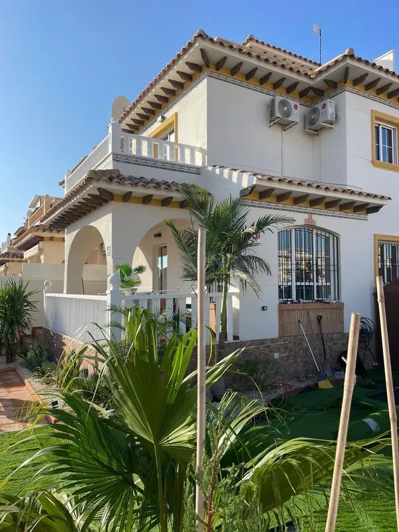 Image No.21-2 Bed Villa for sale