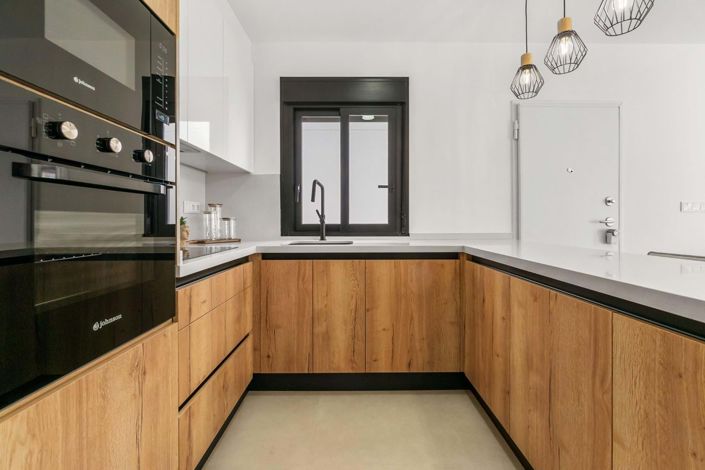 Image No.10-3 Bed Villa for sale