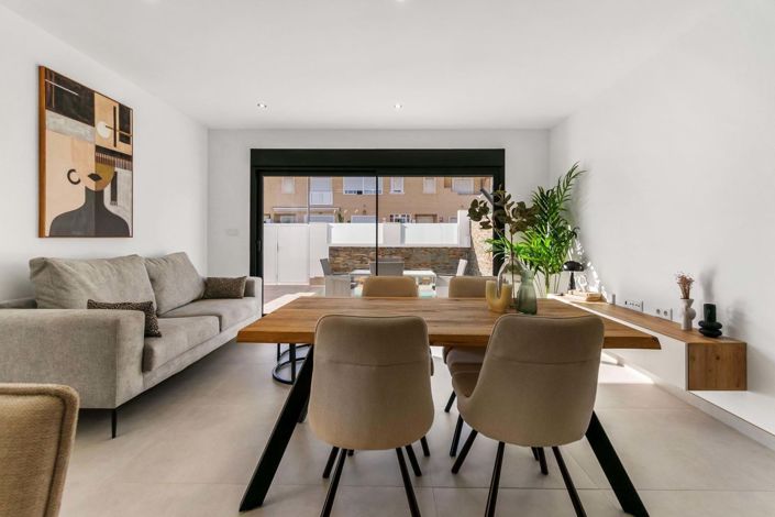 Image No.13-3 Bed Villa for sale