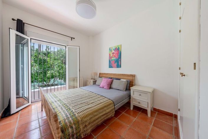 Image No.19-5 Bed Villa for sale