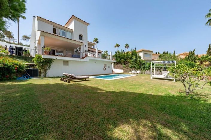 Image No.43-5 Bed Villa for sale