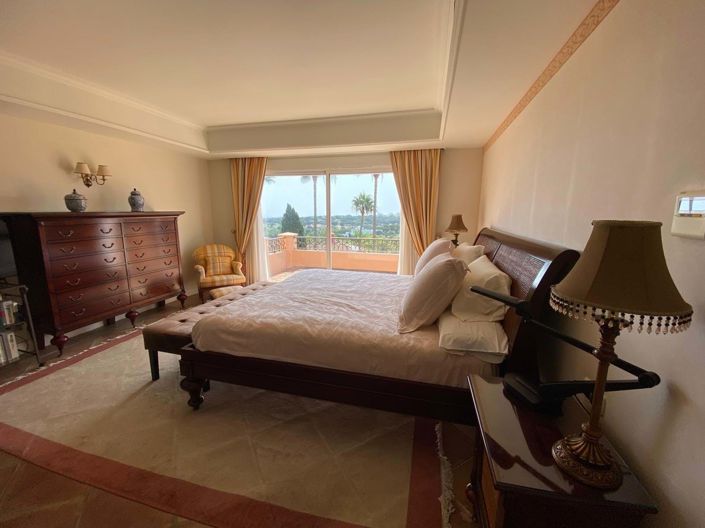 Image No.18-6 Bed Villa for sale