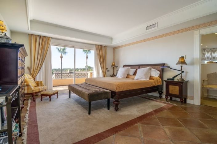 Image No.31-6 Bed Villa for sale