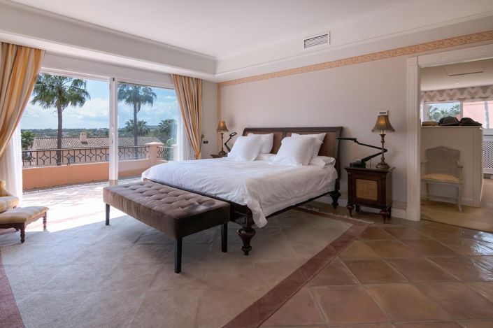 Image No.37-6 Bed Villa for sale