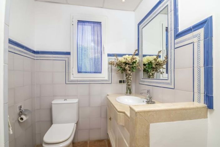 Image No.39-6 Bed Villa for sale