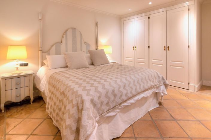 Image No.52-6 Bed Villa for sale