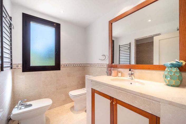 Image No.20-3 Bed Penthouse for sale