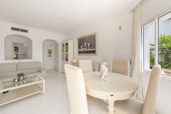 Image No.10-2 Bed Apartment for sale