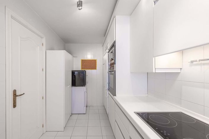 Image No.17-2 Bed Apartment for sale