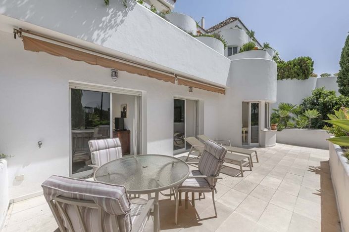 Image No.27-2 Bed Apartment for sale