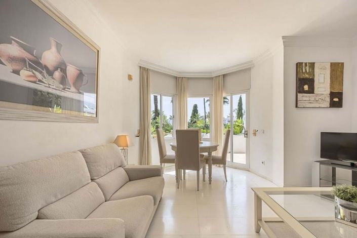 Image No.8-2 Bed Apartment for sale