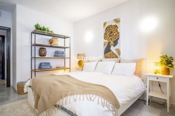 Image No.16-2 Bed Apartment for sale