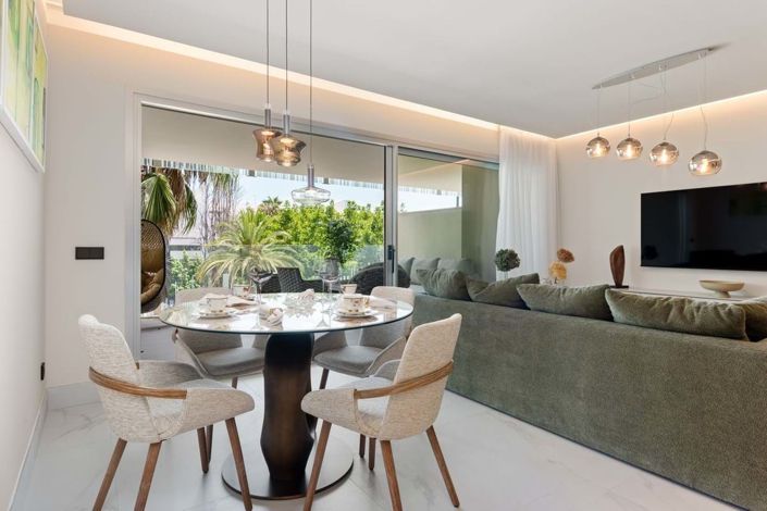 Image No.11-3 Bed Apartment for sale