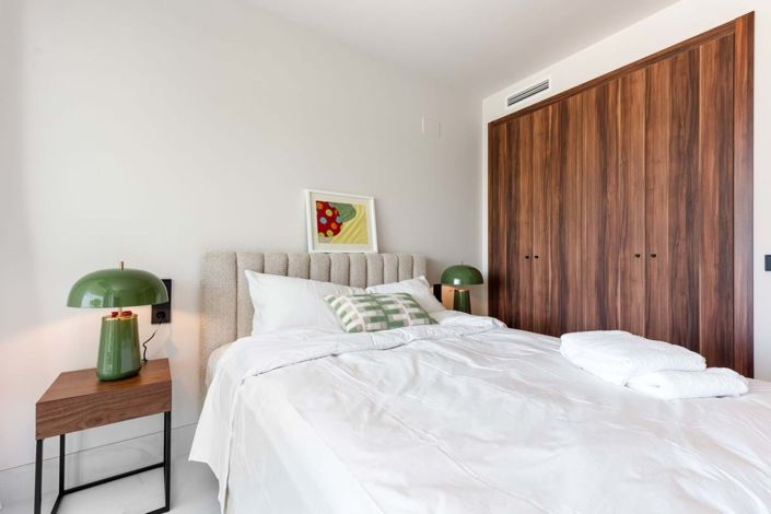 Image No.22-3 Bed Apartment for sale