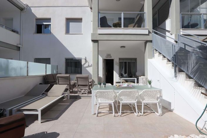 Image No.1-2 Bed Apartment for sale