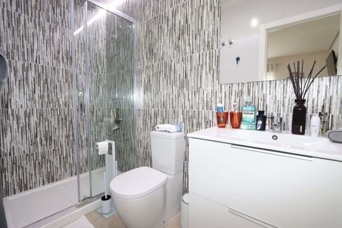 Image No.15-2 Bed Apartment for sale