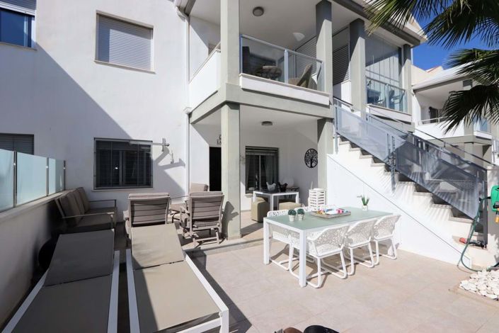 Image No.3-2 Bed Apartment for sale