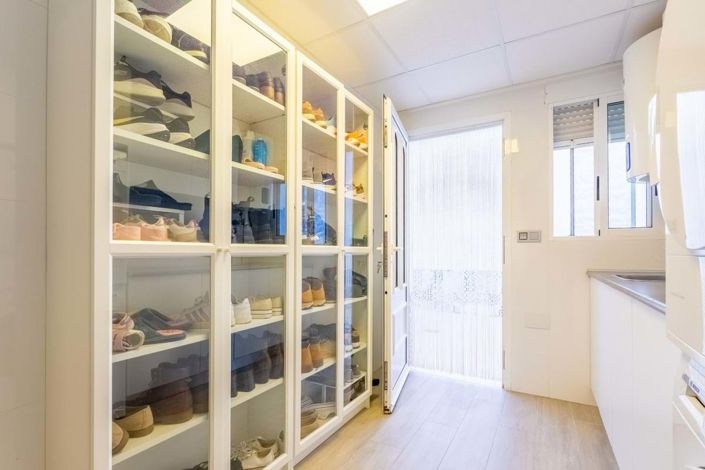 Image No.22-3 Bed Villa for sale