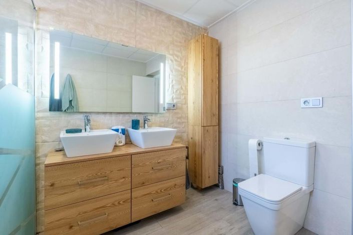 Image No.5-3 Bed Villa for sale