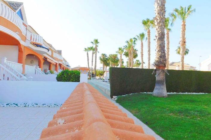 Image No.5-3 Bed Townhouse for sale