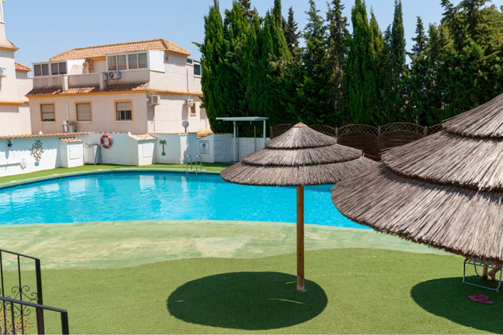 Image No.33-2 Bed Townhouse for sale