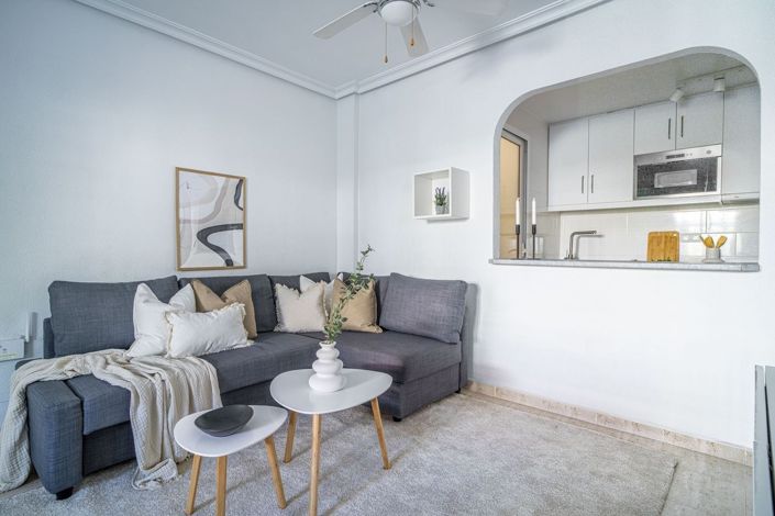 Image No.4-2 Bed Apartment for sale