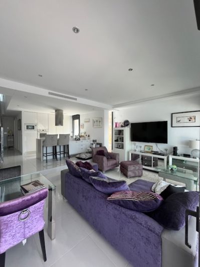 Image No.18-3 Bed Villa for sale