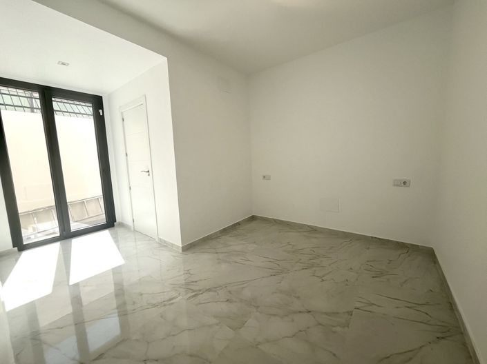 Image No.17-3 Bed Bungalow for sale