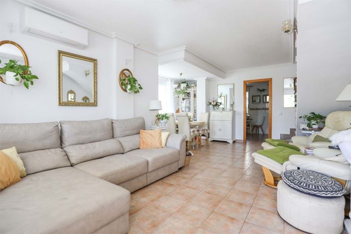 Image No.3-2 Bed Semi-Detached for sale