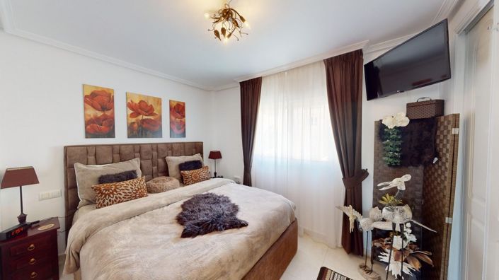 Image No.12-3 Bed Villa for sale