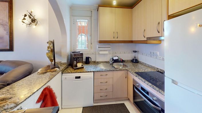 Image No.8-3 Bed Villa for sale