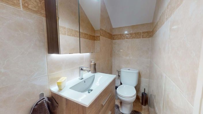 Image No.9-3 Bed Villa for sale