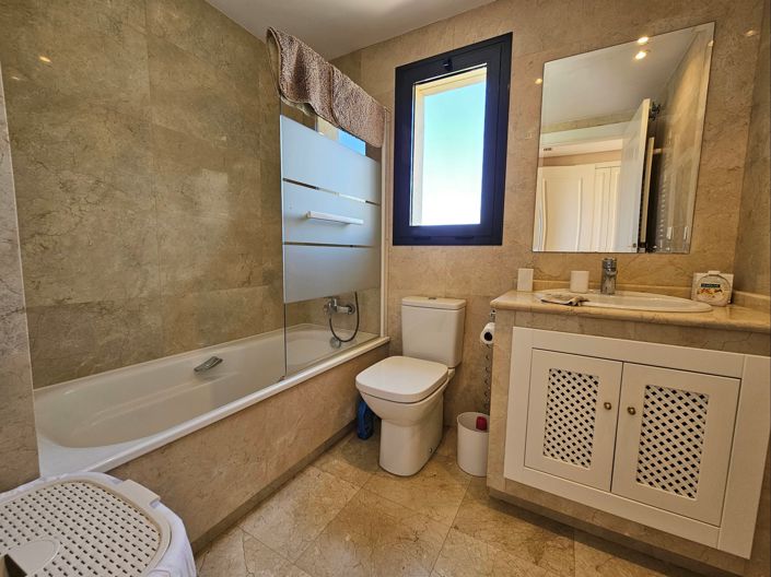 Image No.15-2 Bed Apartment for sale