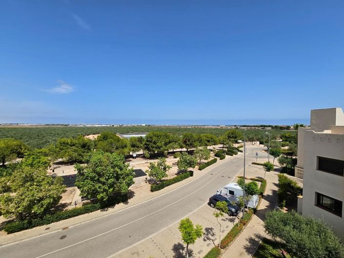 Image No.23-2 Bed Apartment for sale