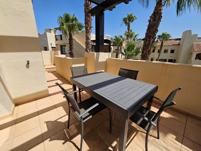 Image No.8-2 Bed Apartment for sale