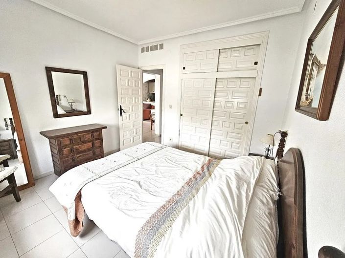 Image No.28-3 Bed Villa for sale