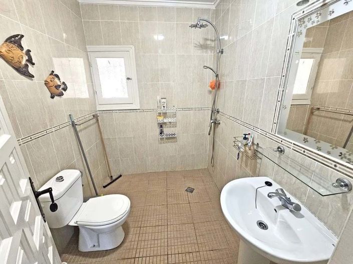 Image No.29-3 Bed Villa for sale