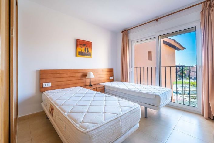 Image No.10-2 Bed Apartment for sale